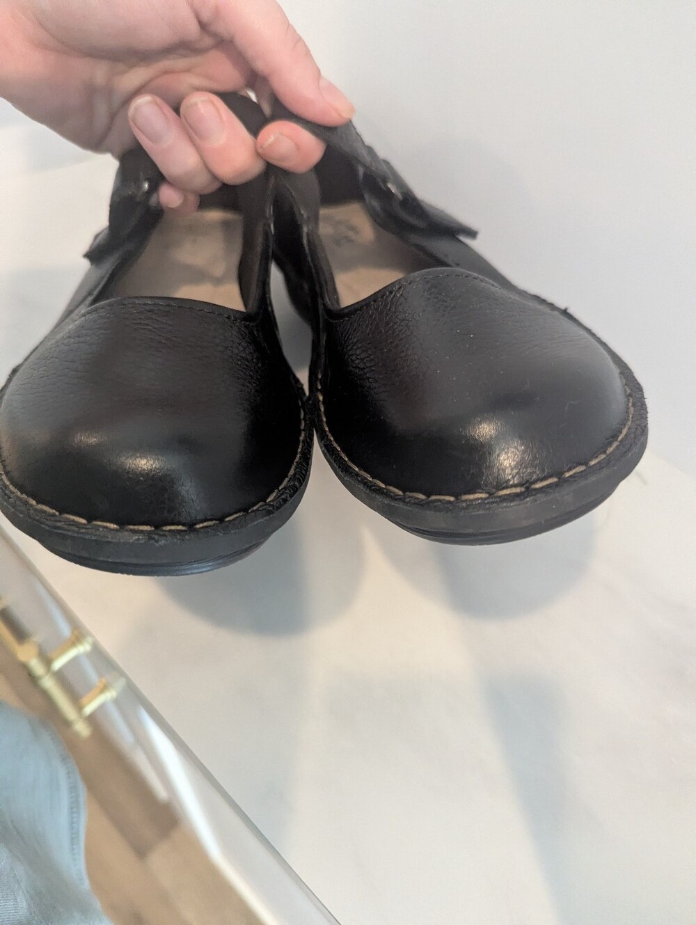 Clarks Shoes - Picture 3 of 5